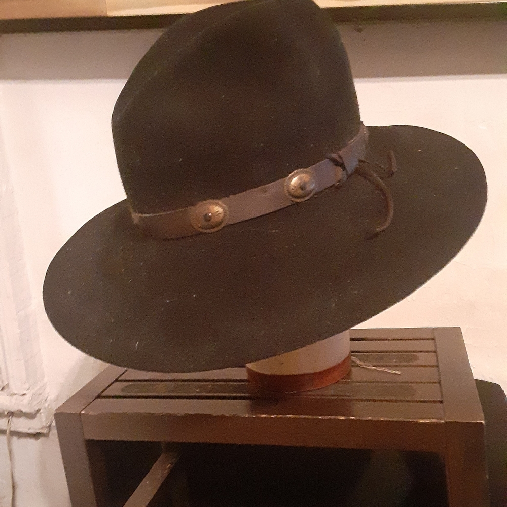 Men's cowboy hat